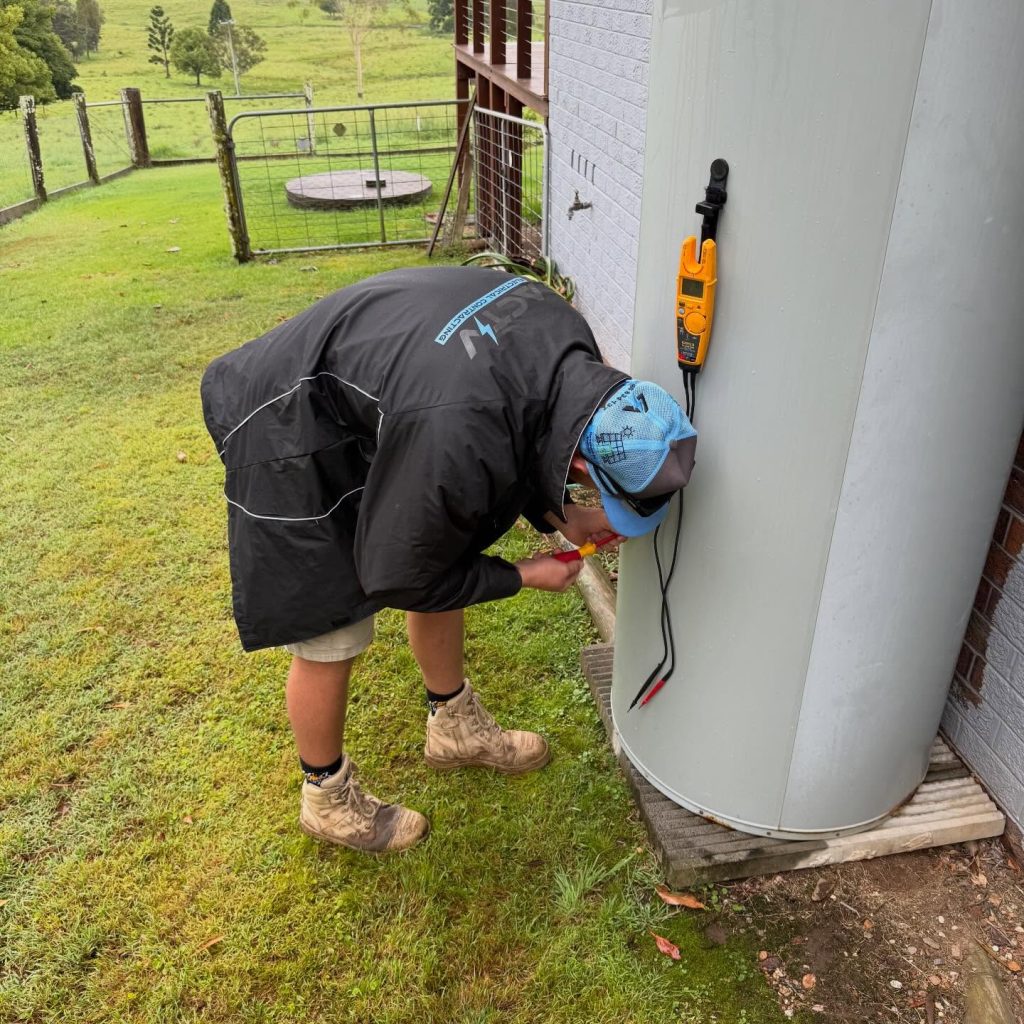 Instagram post from activ.electrical. This post is in position 6.